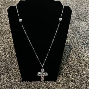Kim Rogers Inspirations long necklace with pretty cross!  New.